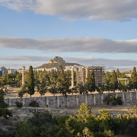 Acropolis Compass Apartment *