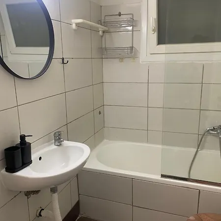 Apartment Apostolis *