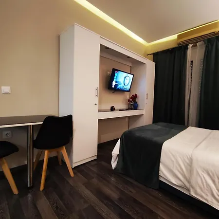 20 Apartment *
