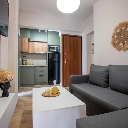 Ikigai At The Center Of Glyfada Apartment *