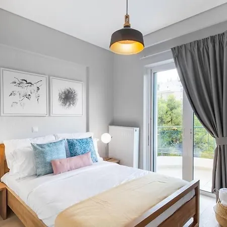 Tranquil Modern ηaven Apartment Athens