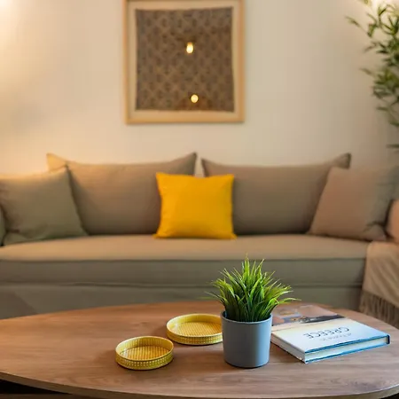 Apartment Charming In Kolonaki Athens