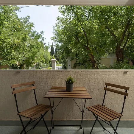 Charming In Kolonaki Apartment *