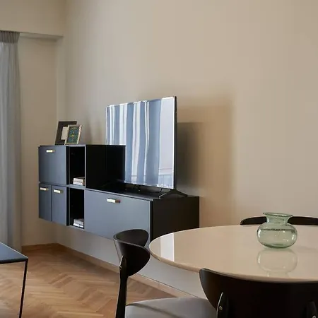 Apartment Little Gem: Modern Urban Retreat