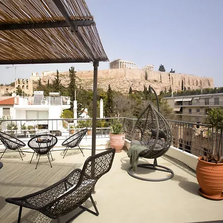 Polymnia & Melpomene By Heloni Apartment