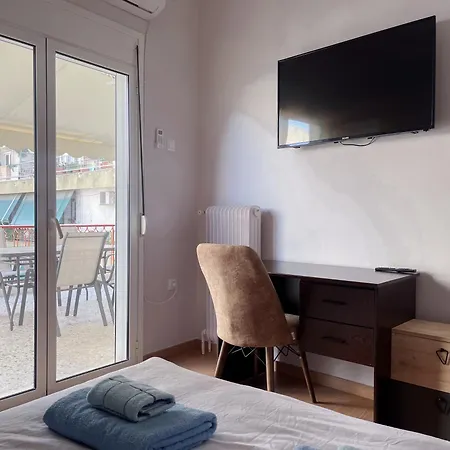 2-bedroom Winter Apartment Athens