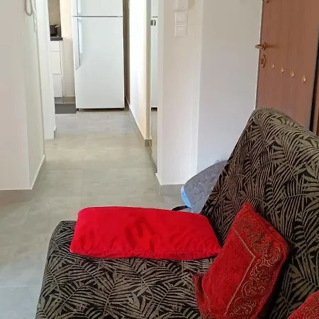 Candy Studio Apt Marousi