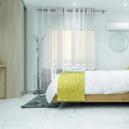 Paradise+ With Jacuzzi In The Heart Of Athens!