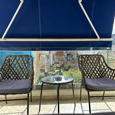 A7 Luxury Thisseo Acropolis Apartment *