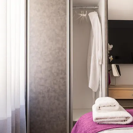 Apartment Juliets+ In The Heart Of Athens! Athens