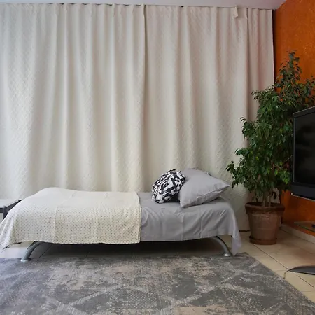 Apartment Comfort 2 Minutes From The Metro Athens