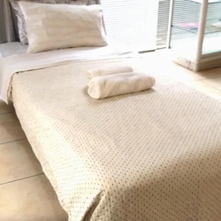 Apartment Comfort 2 Minutes From The Metro Athens