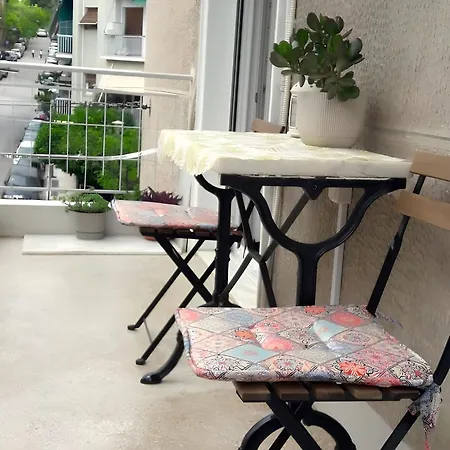 Acropolis View Apartment *