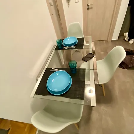 Apartment Antinoros Inn, Stylish Apartment,3' To Metro Athens