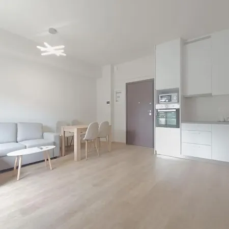 Elterra 6 Sunshine Apartment *