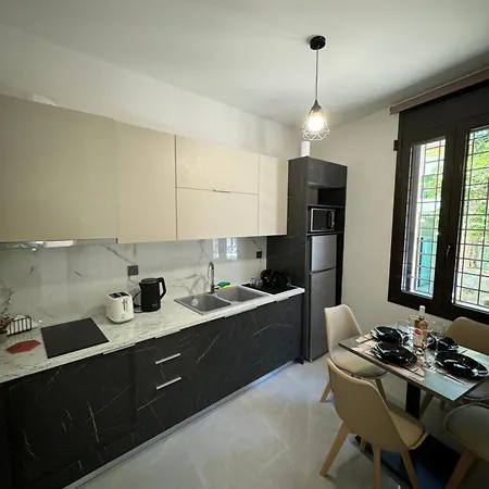 Akropolis Urban Retreat By Kozy Koala Apartment Athens