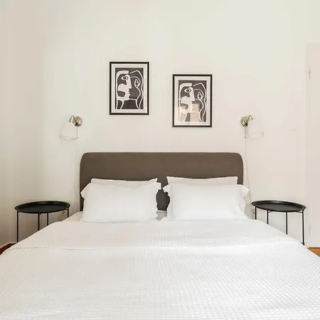 Yestayhomes Two Bedroom Tsakalof Apartamento Atenas