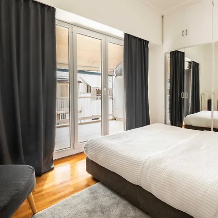 Apartamento Yestayhomes Two Bedroom Tsakalof Atenas