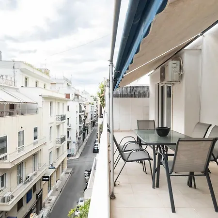 Yestayhomes Two Bedroom Tsakalof Apartamento