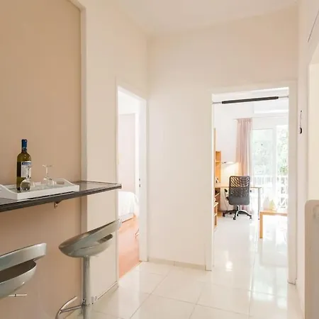 Flat In Historic Center @ipitou Str Apartment Athens