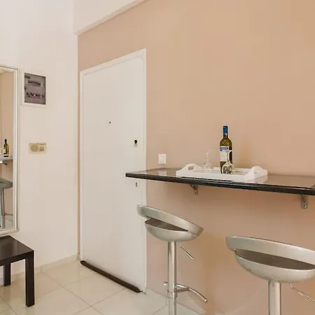 Flat In Historic Center @ipitou Str
