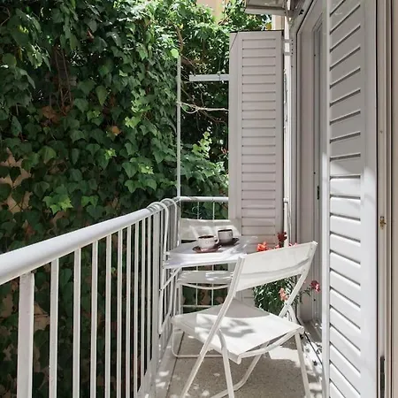 Flat In Historic Center @ipitou Str Apartment *