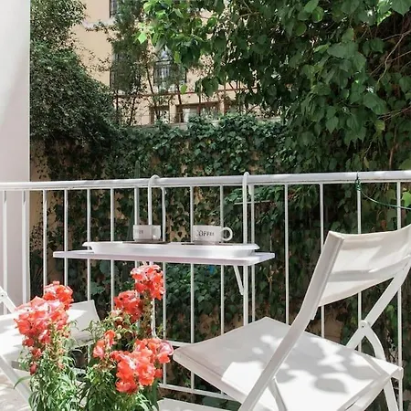 Flat In Historic Center @ipitou Str Athens