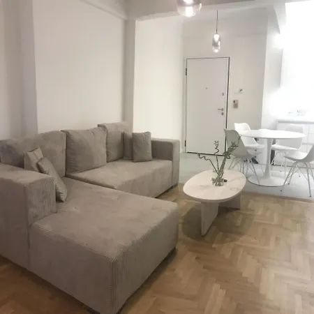 Acropolis Flat