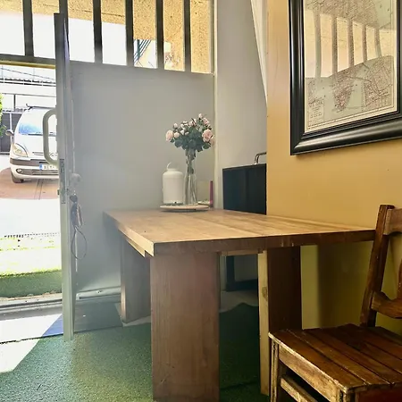 A Bright Art House With Parking Near Oaka For A Short * Athens