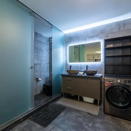 Apartment Hephaestus Glifada Athens