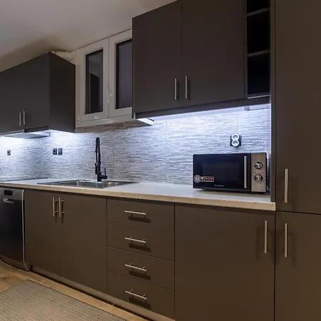 Hephaestus Glifada Apartment *