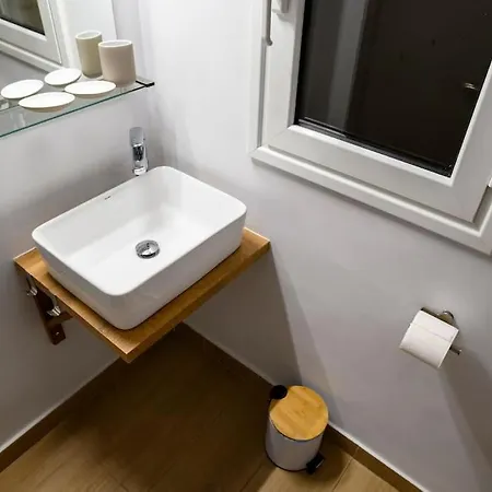 Apartment Titanic On The Plaka *