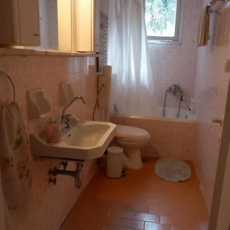 Maria House Apartment *