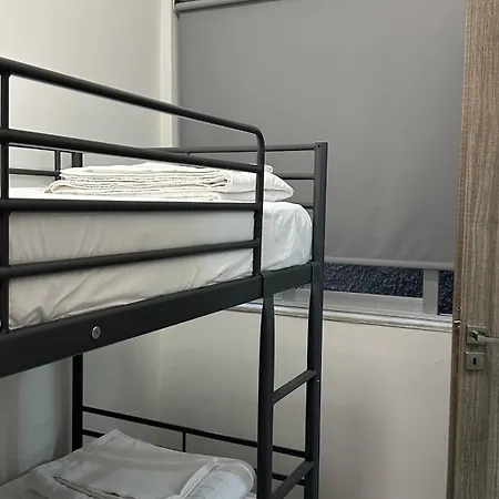 Apartment Kris Boy