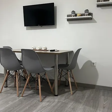 Apartment Kris Boy