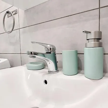 Wonderful Flat In Kavouri *