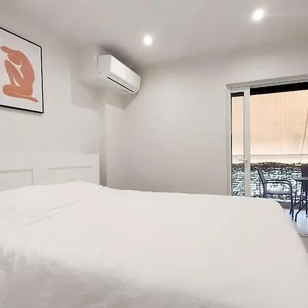 Wonderful Flat In Kavouri Apartment Athens