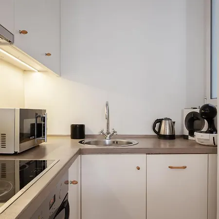 Acropolis Exclusive Residences דירה