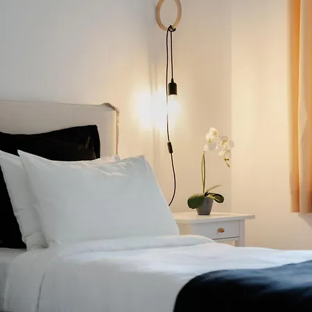 Acropolis Exclusive Residences *