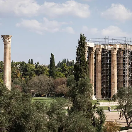 Acropolis Exclusive Residences