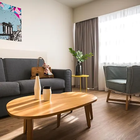 Ibis Styles Routes Hotel 4*