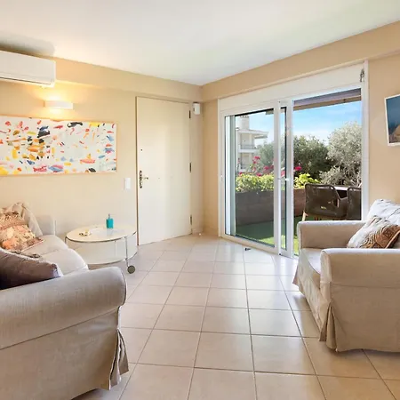 Beachside Apartment