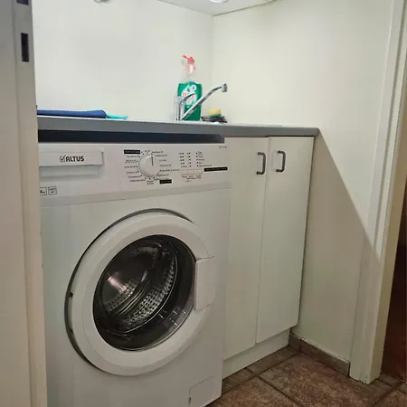 Diocharous Garden Apartment *