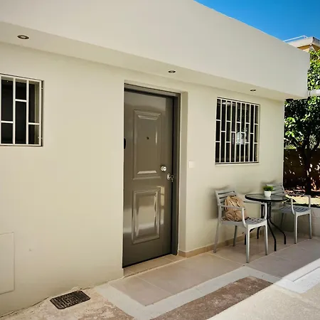Apartment Modern In Elliniko 5 Mins From Metro Athens