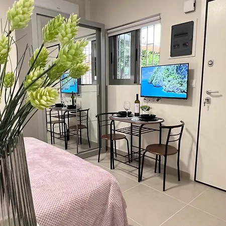 Apartment Modern In Elliniko 5 Mins From Metro