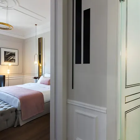 A77 Suites, Small Luxury Of The World Athen