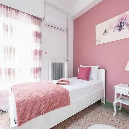Hostel Private - Shared Bathroom *