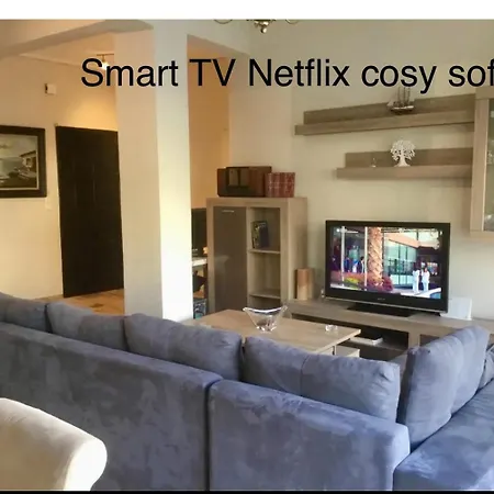 Luxury With Sauna And Free Parking Near Acropolis Apartment Athens