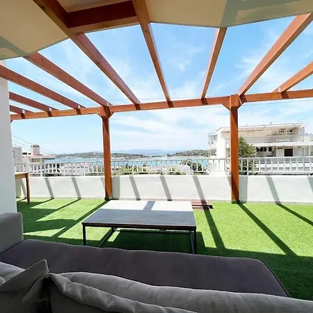 Riviera View