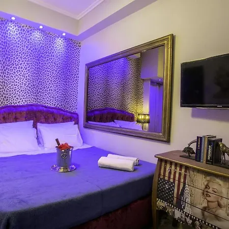 Ermis Maisonette In Historic Center Apartment